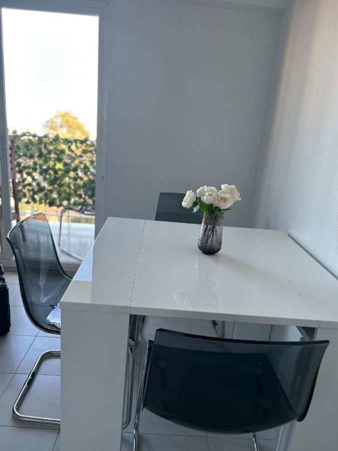 בנאלמדנה Apartamentos Acuario מראה חיצוני תמונה