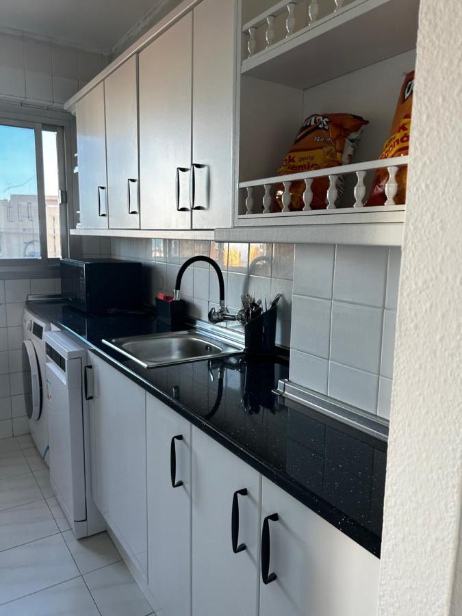 בנאלמדנה Apartamentos Acuario מראה חיצוני תמונה